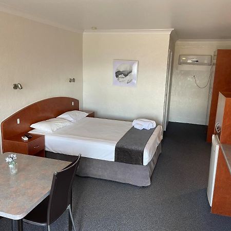 Childers Gateway Motor Inn Екстер'єр фото