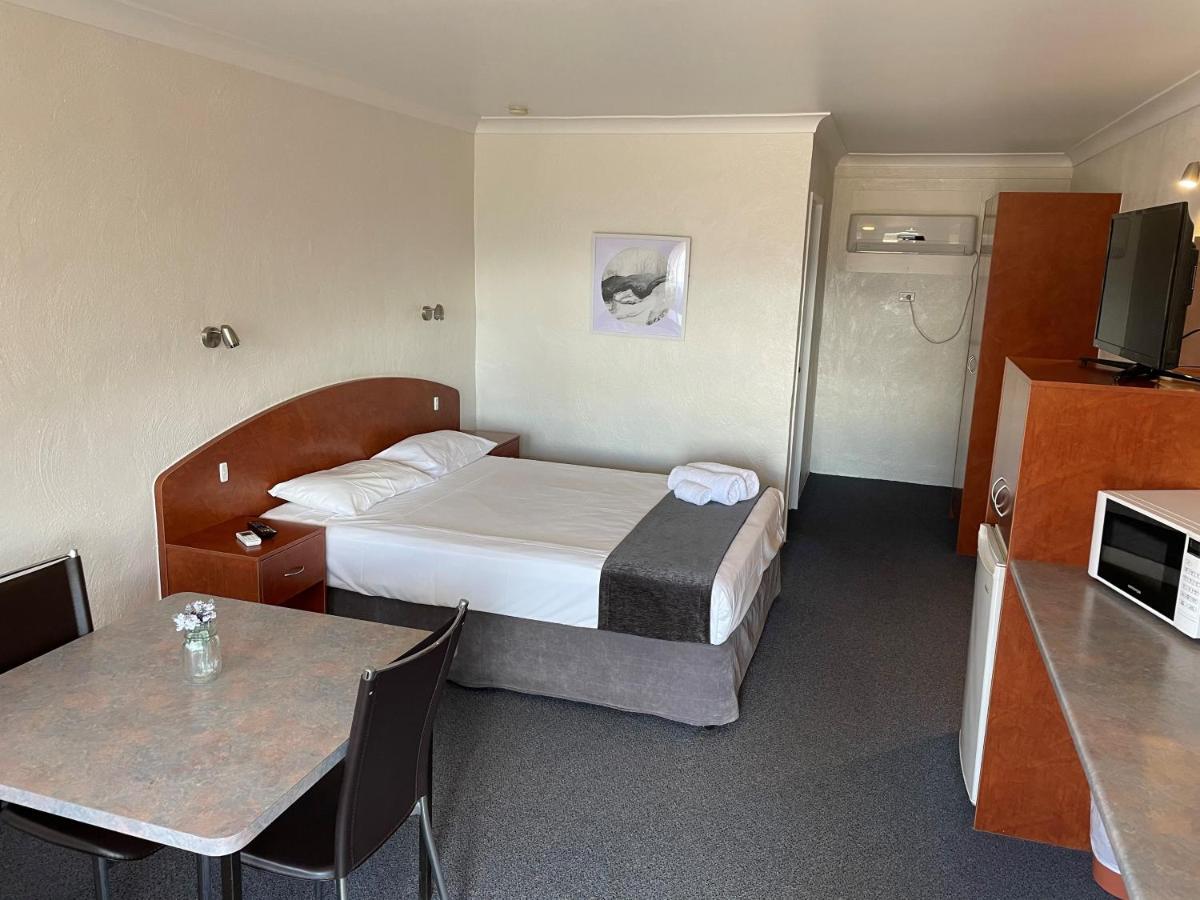 Childers Gateway Motor Inn Екстер'єр фото