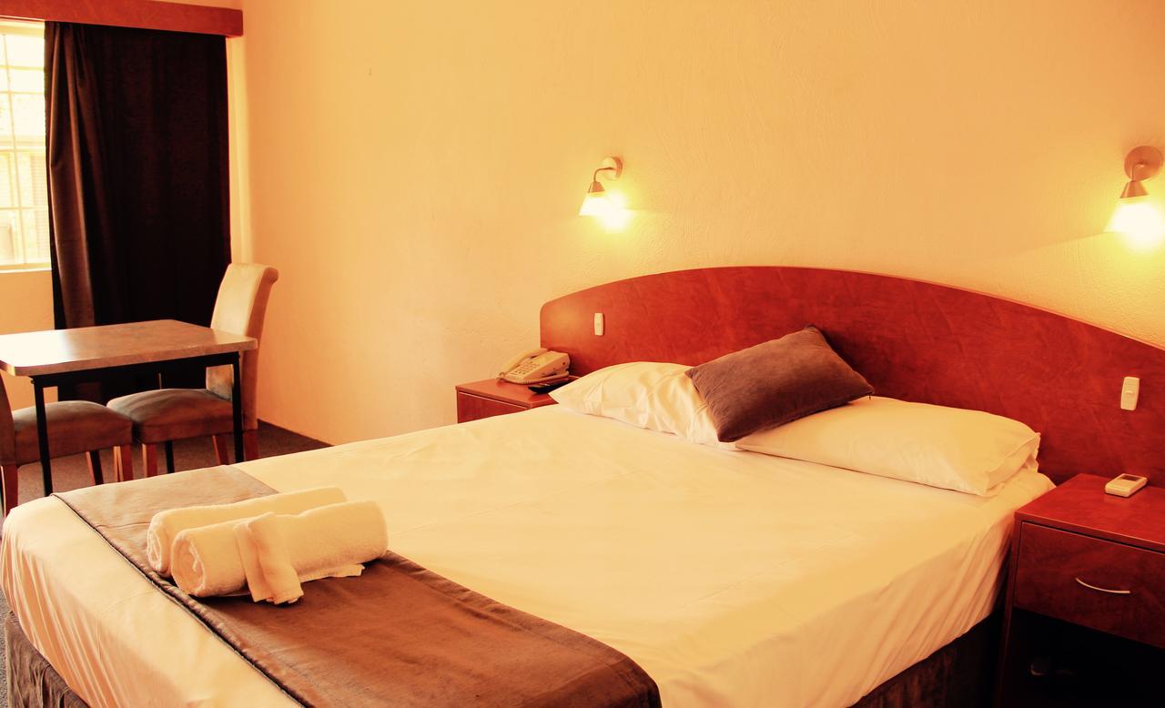 Childers Gateway Motor Inn Екстер'єр фото